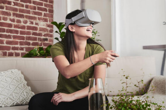 小米联合Oculus发布VR一体机  VR体验触手可及